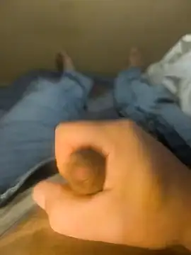 Normalludo0202 online show from October 2025 03:45:01 PM