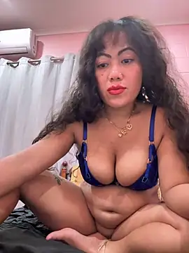 Lindarossyta online show from October 2025 05:14:01 PM