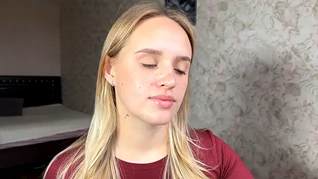 ElisabetLorney online show from October 2025 07:38:01 AM