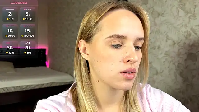 ElisabetLorney online show from October 2025 08:15:02 AM