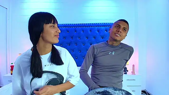 Damian and roxanne online show from January 2026 12:43:02 PM