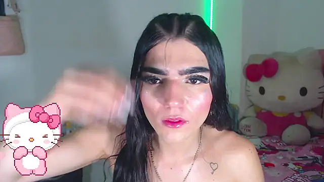 Snapshot of valentinat_fun chatting on November 2025 03:45:02 AM valentinat fun online show from November 2025 03:45:02 AM