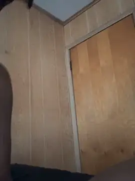 saltlightEmber online show from February 2026 06:48:01 PM