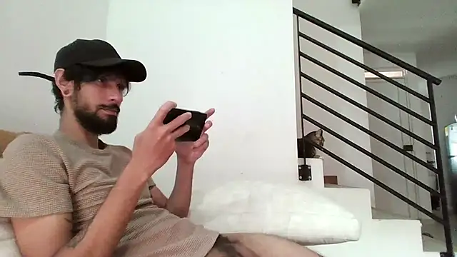 Alejandro92 cali online show from March 2026 03:49:01 PM