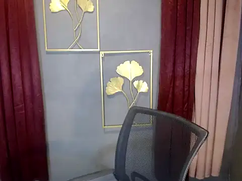 wetasianhugecock online show from November 2025 04:51:01 PM