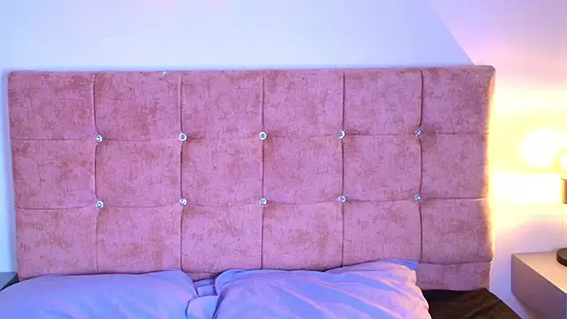 Ares Alpha online show from October 2025 04:05:02 PM