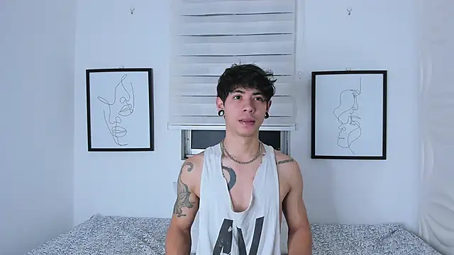 ArthurKross online show from September 2025 05:22:02 AM