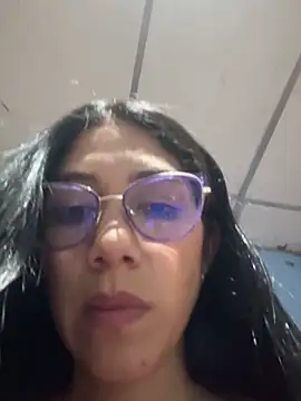 Isabella-2709 online show from September 2025 12:55:01 AM