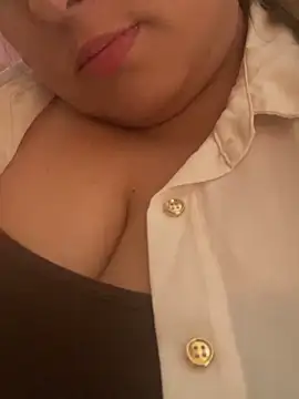 bruna438 online show from September 2025 03:37:01 PM