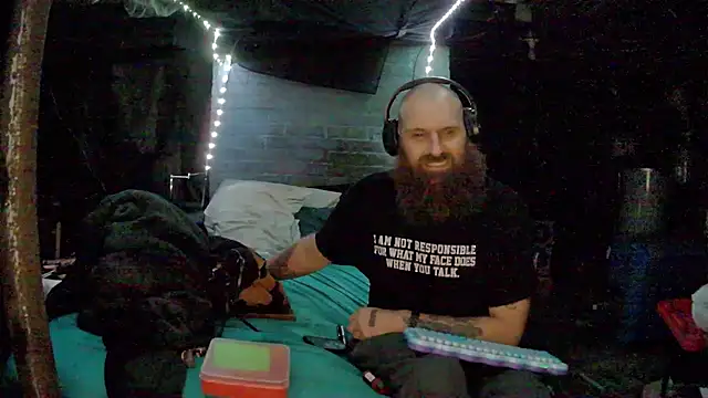 Cowboy815 online show from December 2025 02:30:02 AM