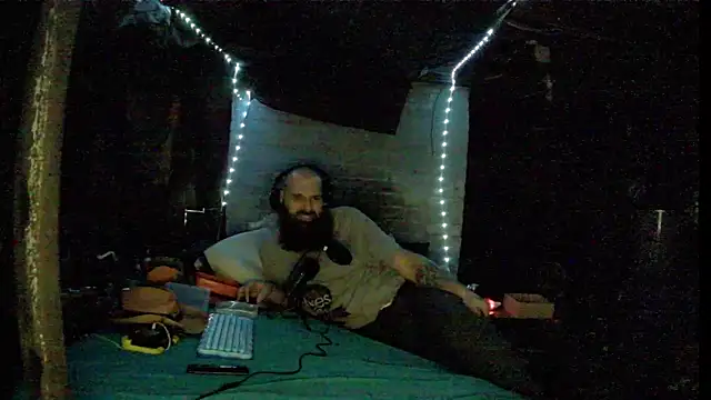 Cowboy815 online show from December 2025 05:37:01 AM