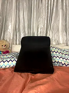 AmyRoss 1 online show from October 2025 09:40:01 AM