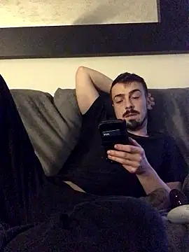 jaycoy22 online show from February 2026 10:42:01 PM