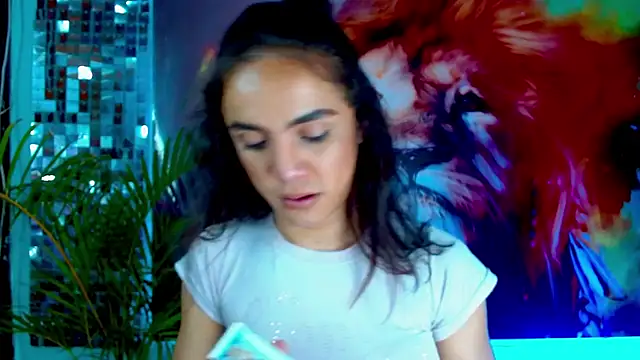 Cristal Gem1 online show from September 2025 10:31:01 PM