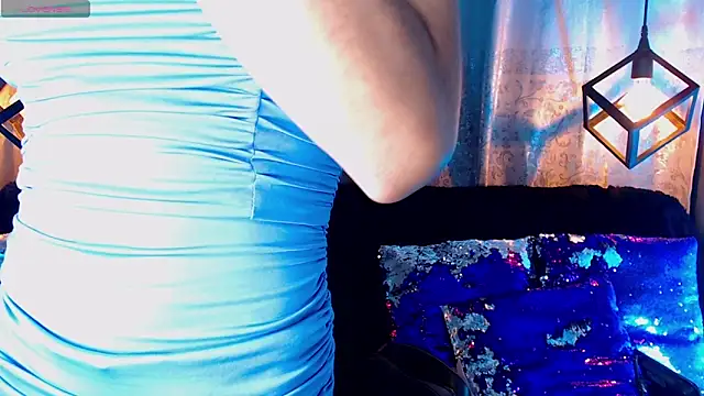 Cristal Gem1 online show from March 2026 03:01:01 AM