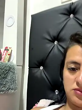 salo-rousee online show from October 2025 07:20:01 PM