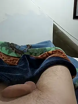 Snapshot of este_juan chatting on November 2025 04:22:01 AM este juan online show from November 2025 04:22:01 AM