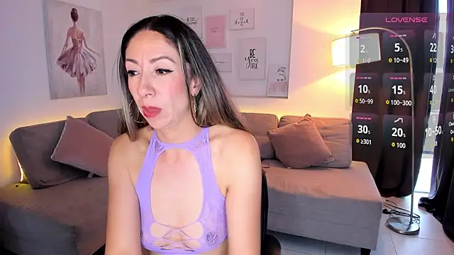Snapshot of Laly_dolce chatting on September 2025 08:44:01 PM Laly dolce online show from September 2025 08:44:01 PM