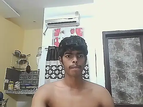 Snapshot of monster_33 chatting on June 2026 09:10:02 AM monster 33 online show from June 2026 09:10:02 AM