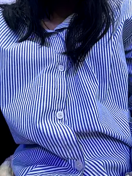 Snapshot of seemujaan chatting on October 2025 02:20:01 PM seemujaan online show from October 2025 02:20:01 PM