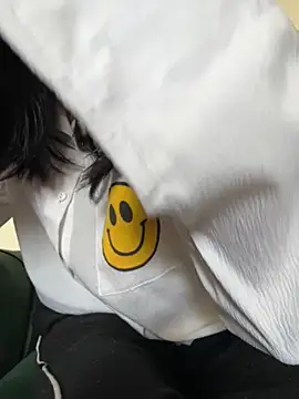 Snapshot of seemujaan chatting on November 2025 07:53:02 AM seemujaan online show from November 2025 07:53:02 AM