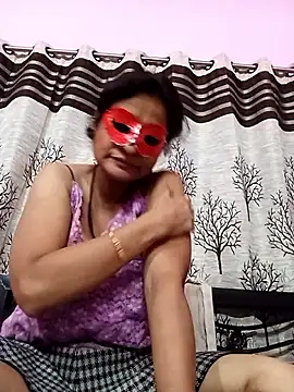 Snapshot of Gullapi chatting on October 2025 07:28:02 AM Gullapi online show from October 2025 07:28:02 AM