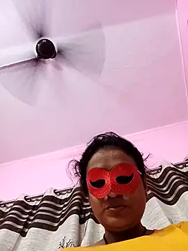 Snapshot of Gullapi chatting on October 2025 02:42:01 AM Gullapi online show from October 2025 02:42:01 AM