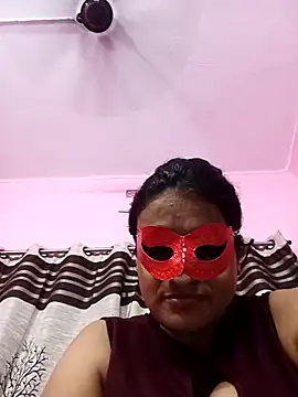 Snapshot of Gullapi chatting on October 2025 04:48:01 PM Gullapi online show from October 2025 04:48:01 PM