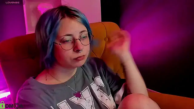 Penny Stanley online show from October 2025 02:30:01 AM