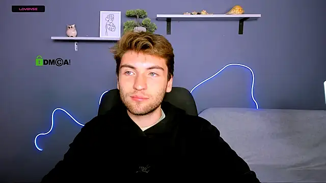 Snapshot of joseph_bear_ chatting on October 2025 07:09:02 PM joseph bear online show from October 2025 07:09:02 PM