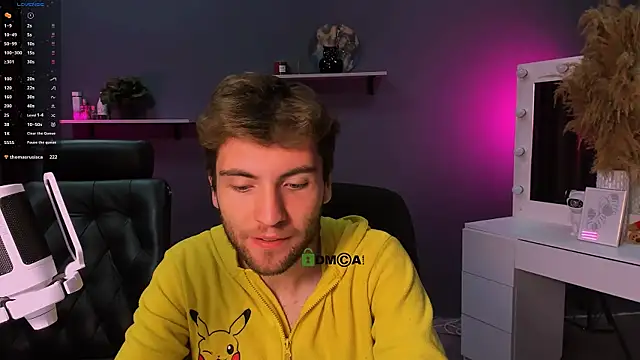 Snapshot of joseph_bear_ chatting on October 2025 02:20:01 AM joseph bear online show from October 2025 02:20:01 AM