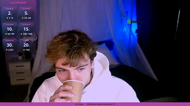 Snapshot of joseph_bear_ chatting on November 2025 08:05:01 PM joseph bear online show from November 2025 08:05:01 PM