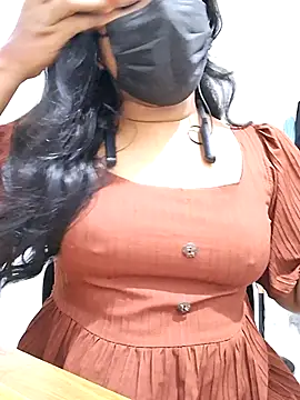 BeautyGirl sara online show from October 2025 05:46:02 PM