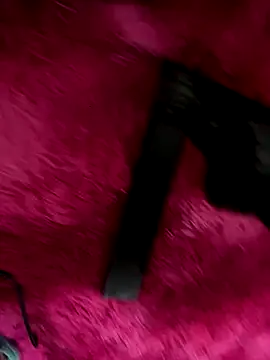 Isisflame online show from September 2025 04:55:02 PM