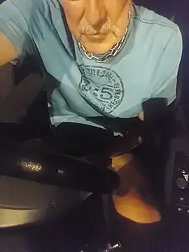 slaveman4you online show from June 2026 10:19:02 PM