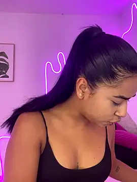 Snapshot of zoe_evans5 chatting on October 2025 12:59:02 PM zoe evans5 online show from October 2025 12:59:02 PM