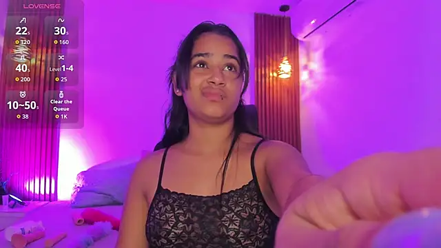 Snapshot of zoe_evans5 chatting on October 2025 11:43:01 AM zoe evans5 online show from October 2025 11:43:01 AM