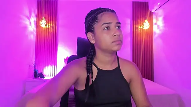 Snapshot of zoe_evans5 chatting on October 2025 11:45:02 AM zoe evans5 online show from October 2025 11:45:02 AM