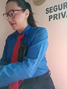 Snapshot of Hannah-colx chatting on September 2025 01:00:01 PM Hannah-colx online show from September 2025 01:00:01 PM