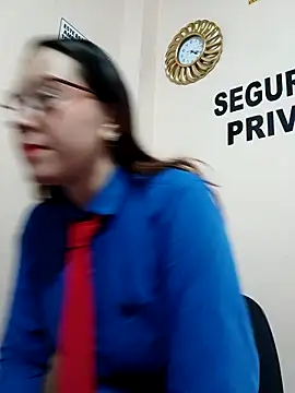 Hannah-colx online show from November 2025 08:18:01 PM