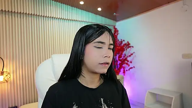 GiaNovak online show from October 2025 11:41:02 AM