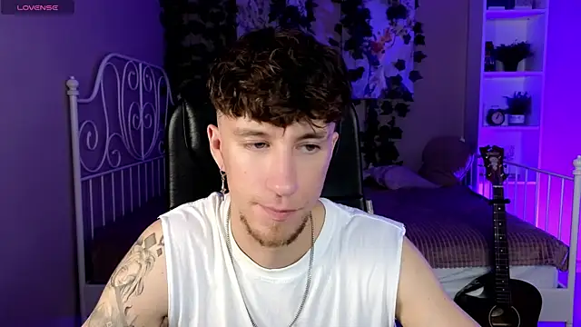 Snapshot of mark_caron chatting on September 2025 08:20:02 PM mark caron online show from September 2025 08:20:02 PM