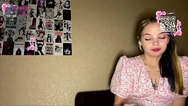YungSpidel online show from September 2025 03:08:02 AM