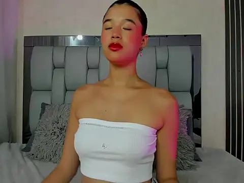 SamyRoss  online show from September 2025 07:47:01 PM