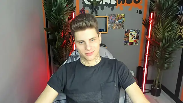 JackWolw online show from September 2025 10:29:01 AM