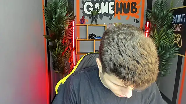 JackWolw online show from September 2025 11:14:01 AM