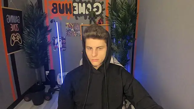 JackWolw online show from September 2025 09:58:02 AM