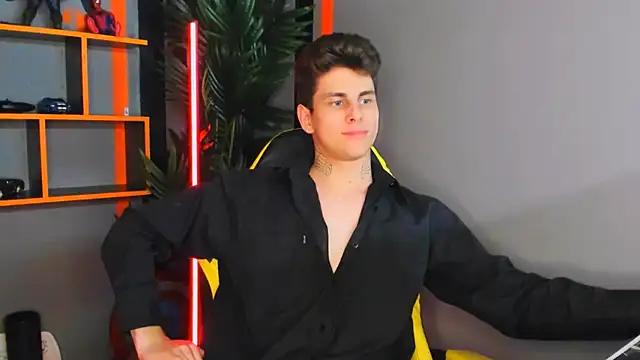 JackWolw online show from October 2025 10:07:02 PM