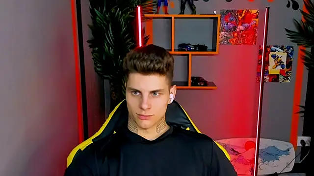 JackWolw online show from October 2025 09:38:02 AM