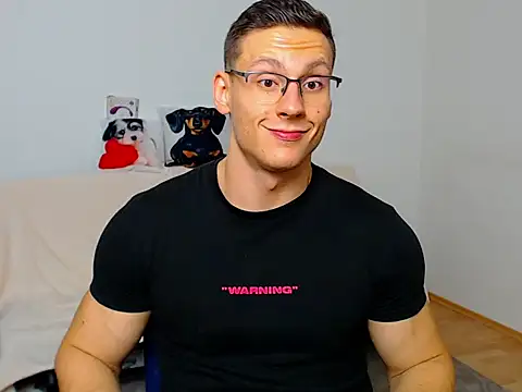 ZeinMiracles online show from September 2025 07:26:02 PM